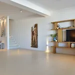 Villa Ambassador Luxury Santa Maria (Paros)
