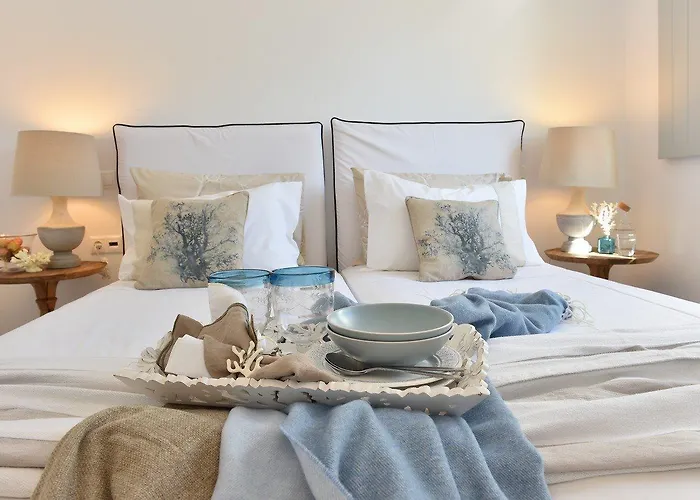 Ambassador Luxury * سانتا ماريا