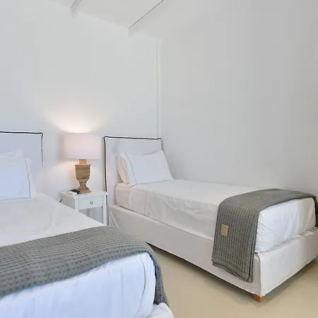 Ambassador Luxury Santa Maria (Paros)