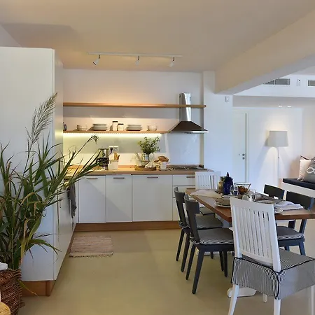 Ambassador Luxury * Santa Maria (Paros)