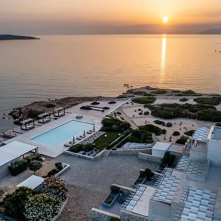 Villa Ambassador Luxury Santa Maria (Paros)