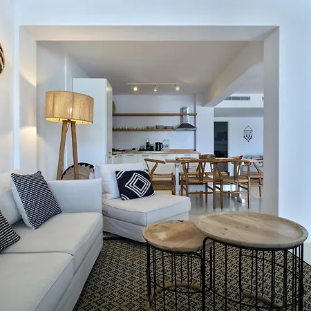 Ambassador Luxury Parikia (Paros)
