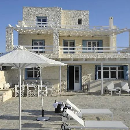 Ambassador Luxury Villa Santa Maria (Paros)