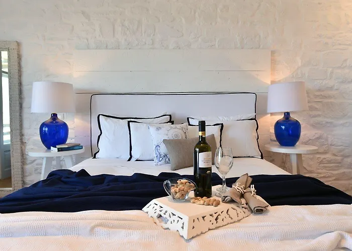 Ambassador Luxury Santa Maria (Paros)