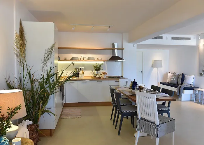 Ambassador Luxury * Santa Maria (Paros)