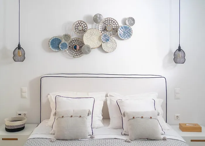 Ambassador Luxury Villa Santa Maria (Paros)