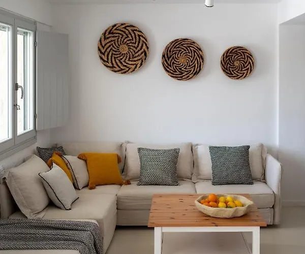 Ambassador Luxury Villa *