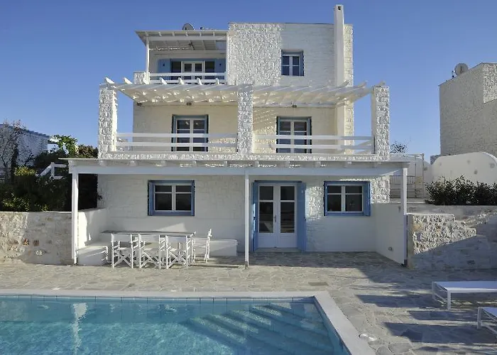 Ambassador Luxury Santa Maria (Paros)